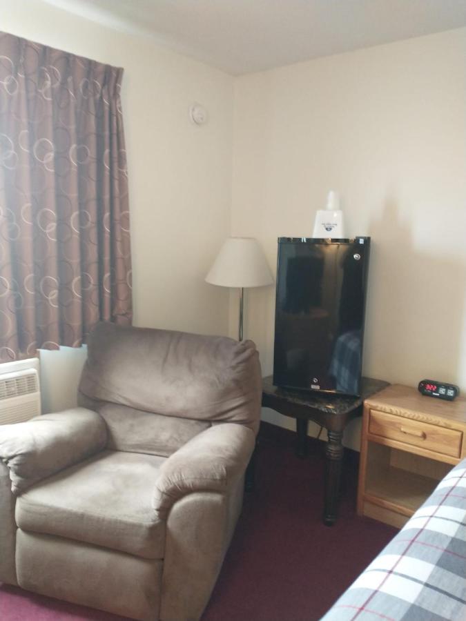 Sauk River Inn & Suites, A Travelodge By Wyndham Sauk Centre Esterno foto
