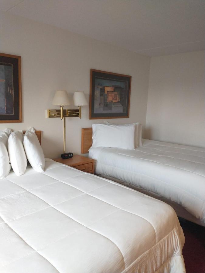 Sauk River Inn & Suites, A Travelodge By Wyndham Sauk Centre Esterno foto