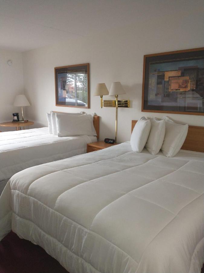 Sauk River Inn & Suites, A Travelodge By Wyndham Sauk Centre Esterno foto