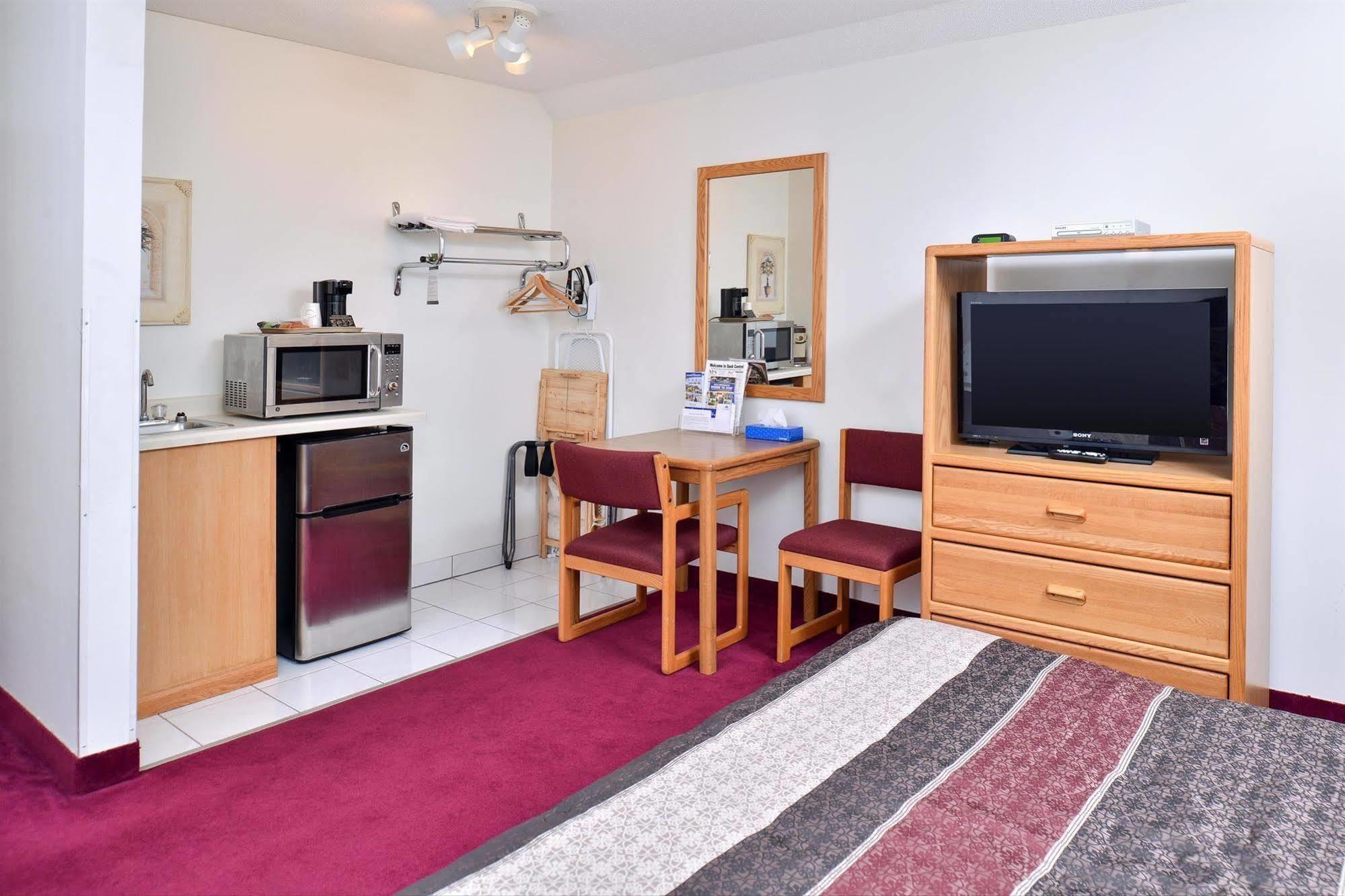 Sauk River Inn & Suites, A Travelodge By Wyndham Sauk Centre Esterno foto